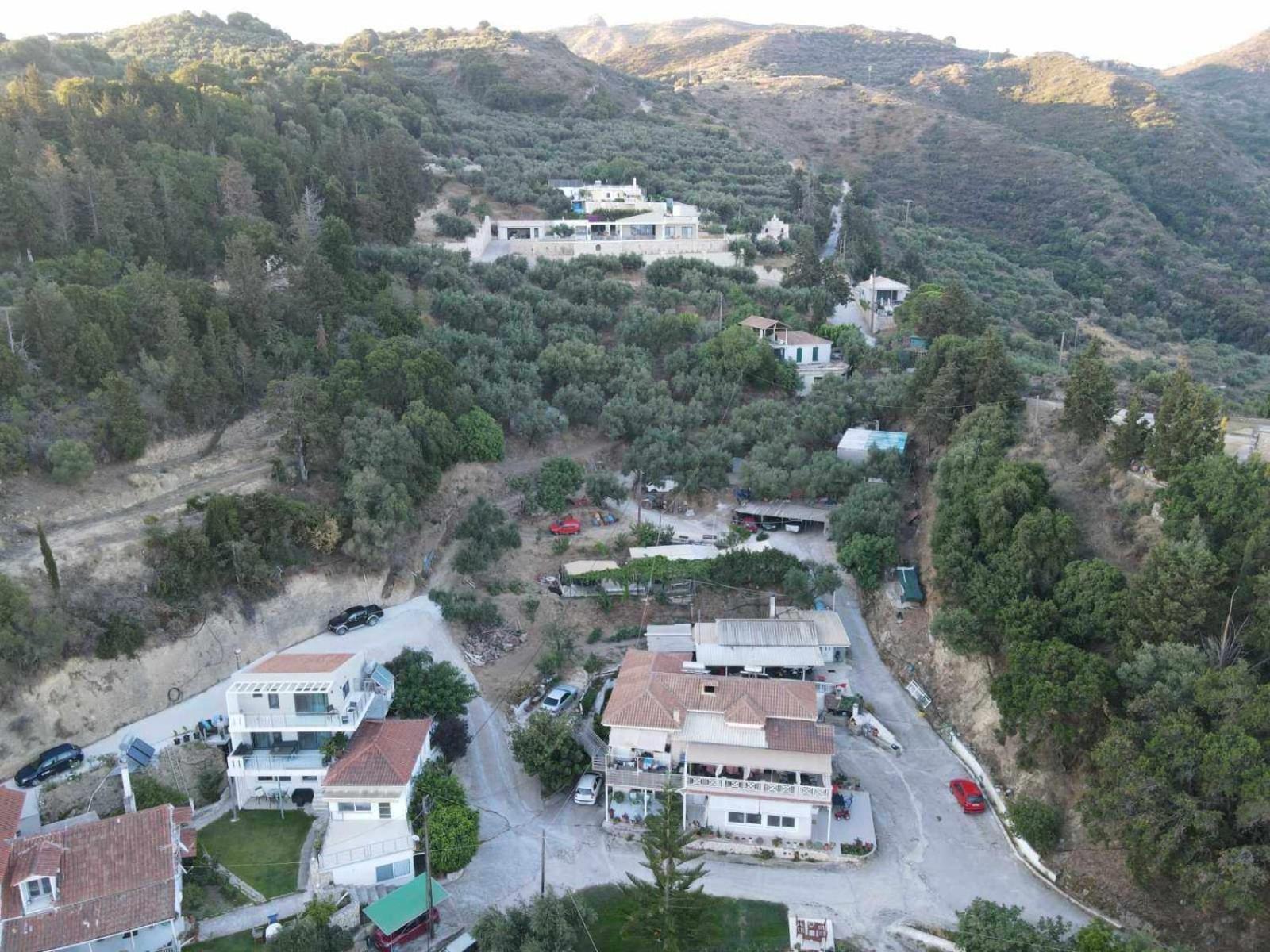 ארגאסי Baso Hilltop Apartments מראה חיצוני תמונה